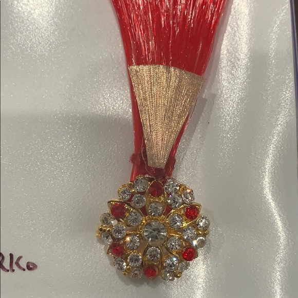 Kalgi - Picture 2 of 3